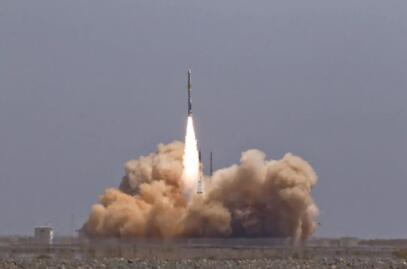 民營(yíng)火箭成功首飛 除了2顆衛(wèi)星還帶著汽車(chē)模型和酒上天